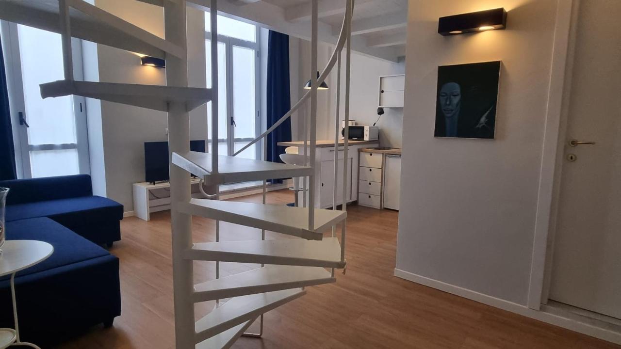 Vicool Apartments - Centro Storico Napoli Kültér fotó